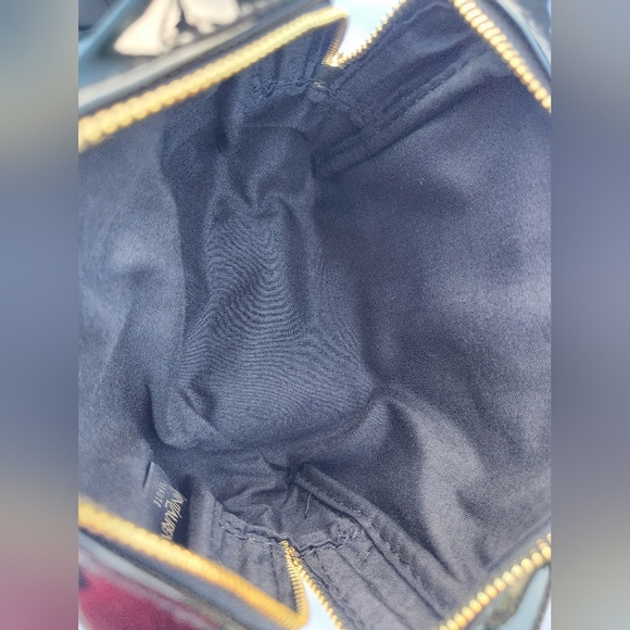 Yves Saint Laurent YSL Black Cosmetic Pouch With Dust Bag NEW - Picture 8 of 9